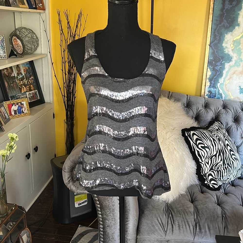 Dots heather gray sequin tank top.